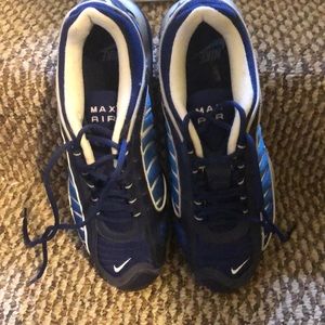 Men’s size 12 air max